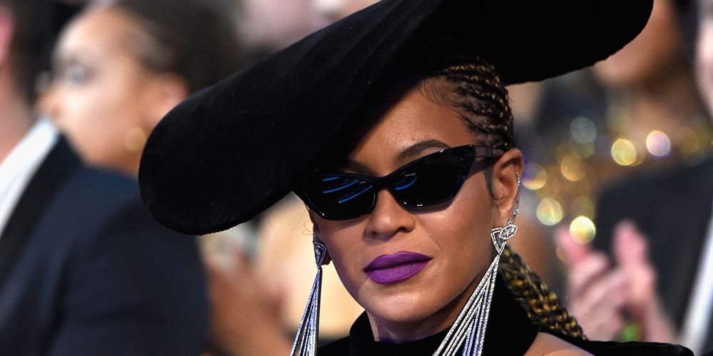 Beyonce lance un nouveau produit mystère Glossier aux Grammys