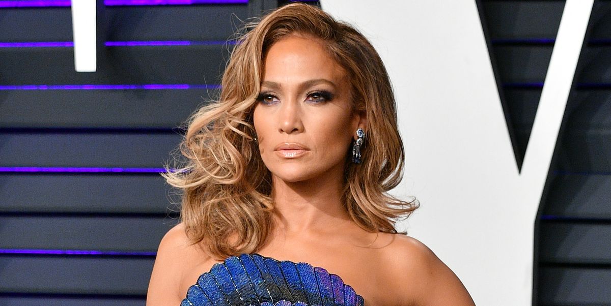 Jennifer Lopez vient de faire ses débuts avec la frange agitée parfaite