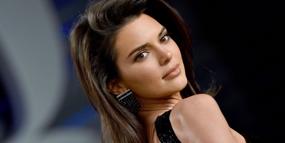 Kendall Jenner fait ses débuts avec de nouveaux cheveux roux