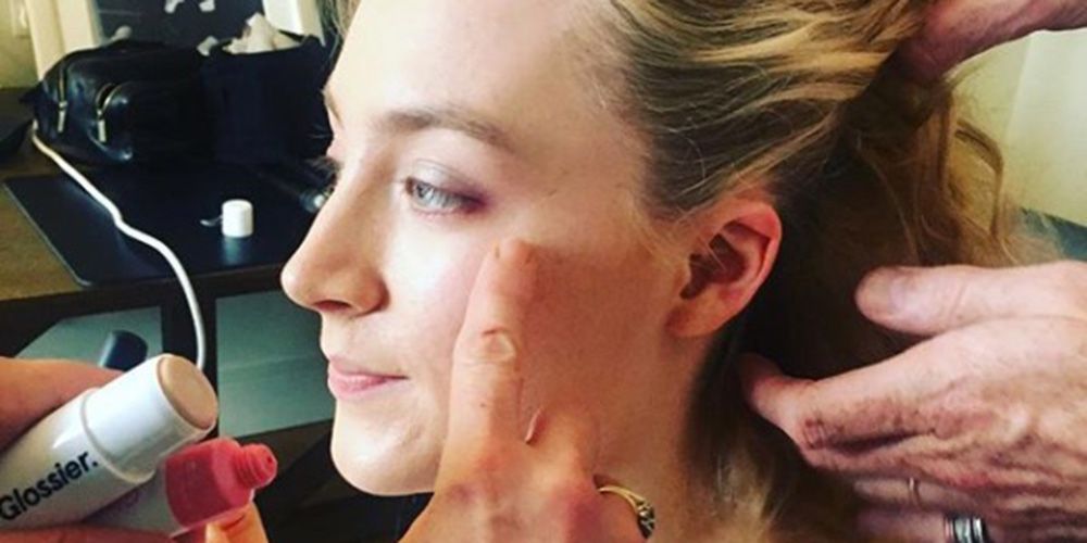 La maquilleuse de Saoirse Ronan sur "le retournement du contouring" aux Baftas