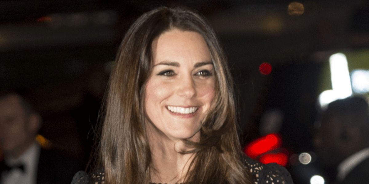 Les meilleurs conseils capillaires de Bazaar pour devenir plus sombre