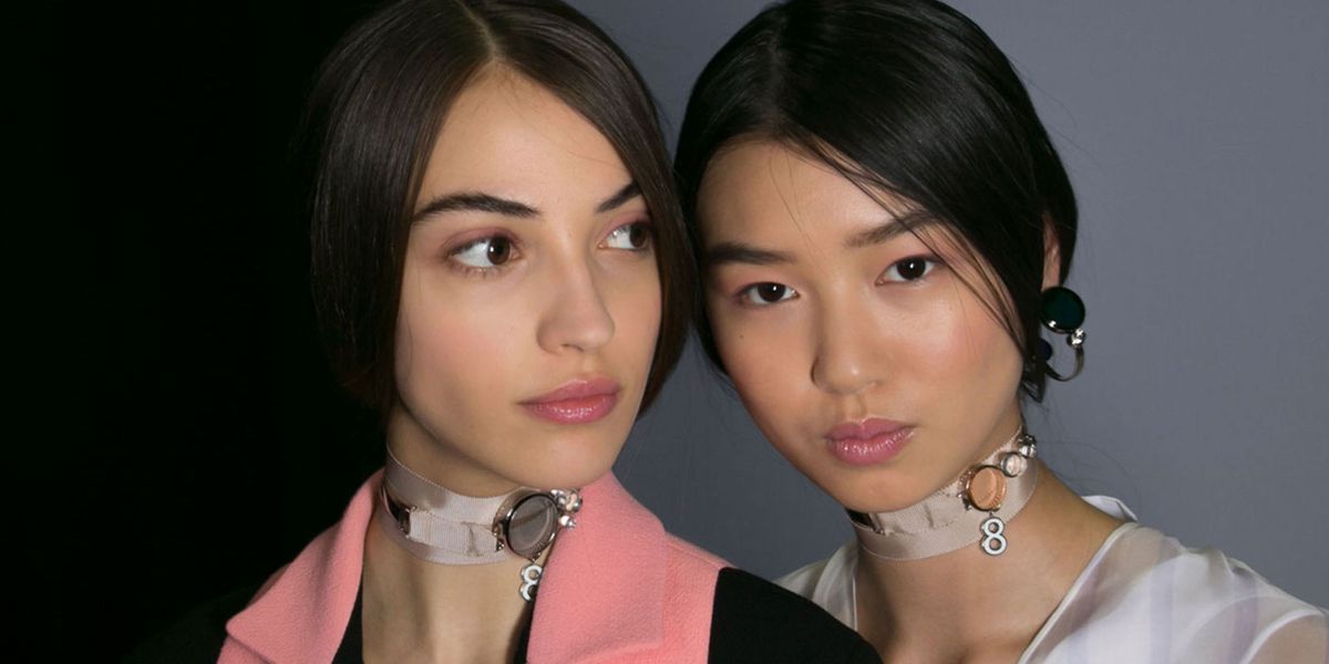 Conseils beauté : maquillage rose pour les yeux