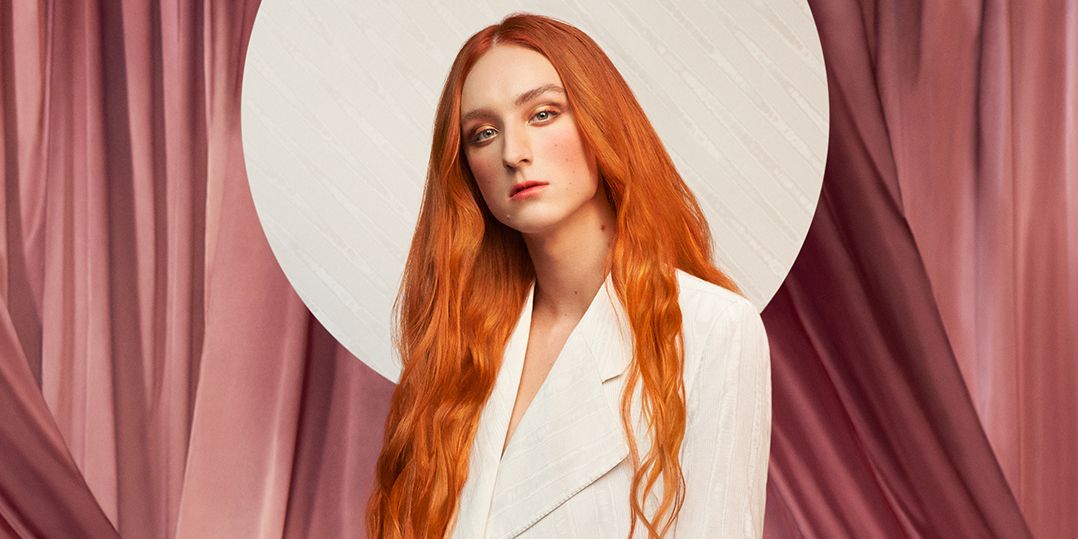 Harris Reed explique pourquoi le glamour compte toujours, même en lock-out