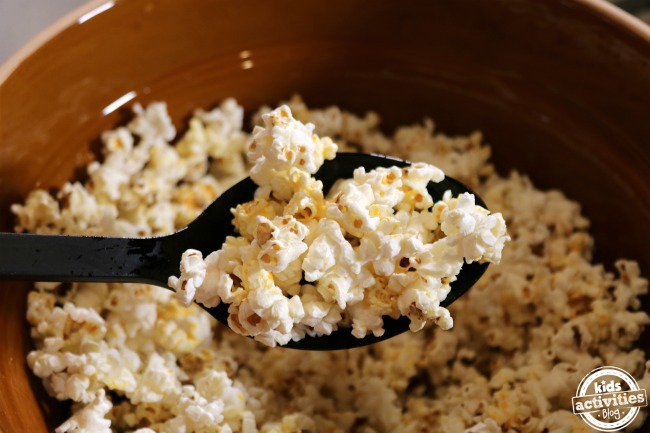 5 recettes de pop-corn pour une soirée cinéma