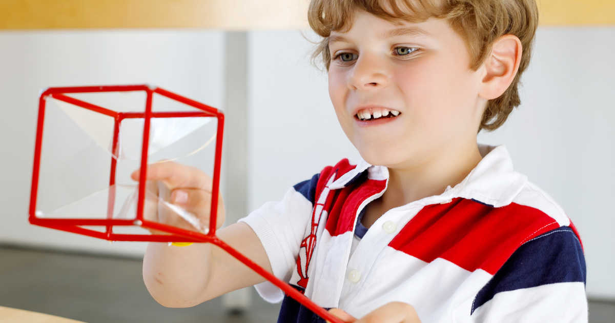 Construire avec des pailles - Une activité STEM