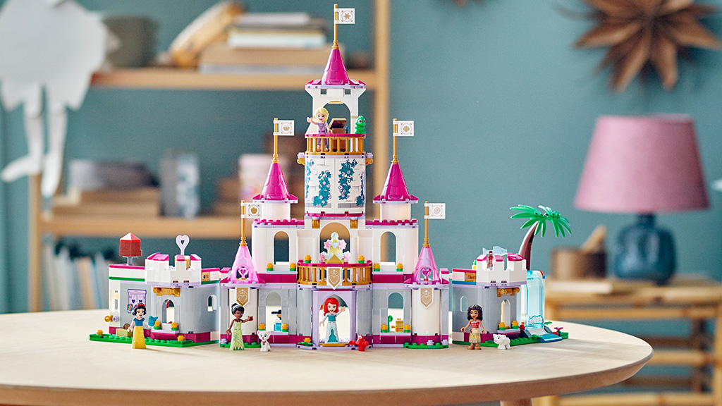 Cet ensemble Disney Princess LEGO construit la royauté des jouets