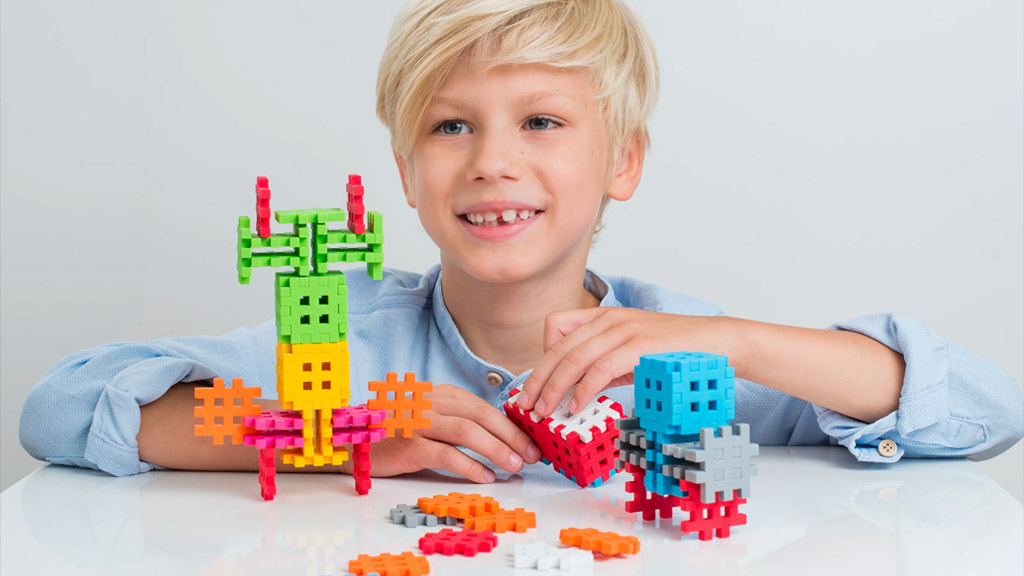 Nouveaux jouets 2+ : examen de la mini gaufre de Marioinex