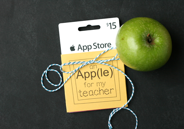 Une pomme pour mon professeur - idée cadeau d'appréciation des professeurs de Sisters Suitcase pour offrir une carte-cadeau d'application Apple