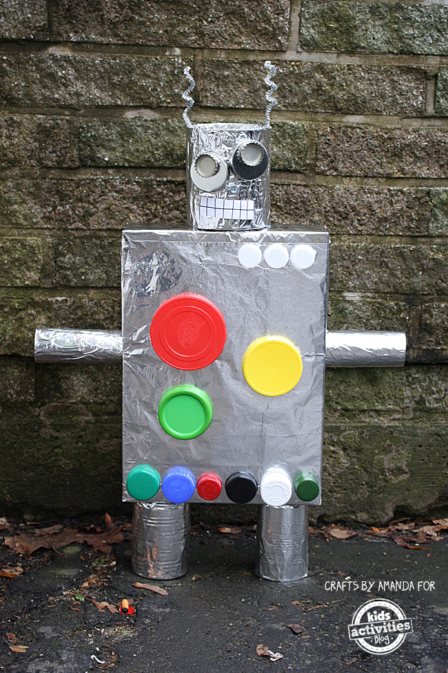 Artisanat recyclé : Cereal Box Robot parfait pour les enfants