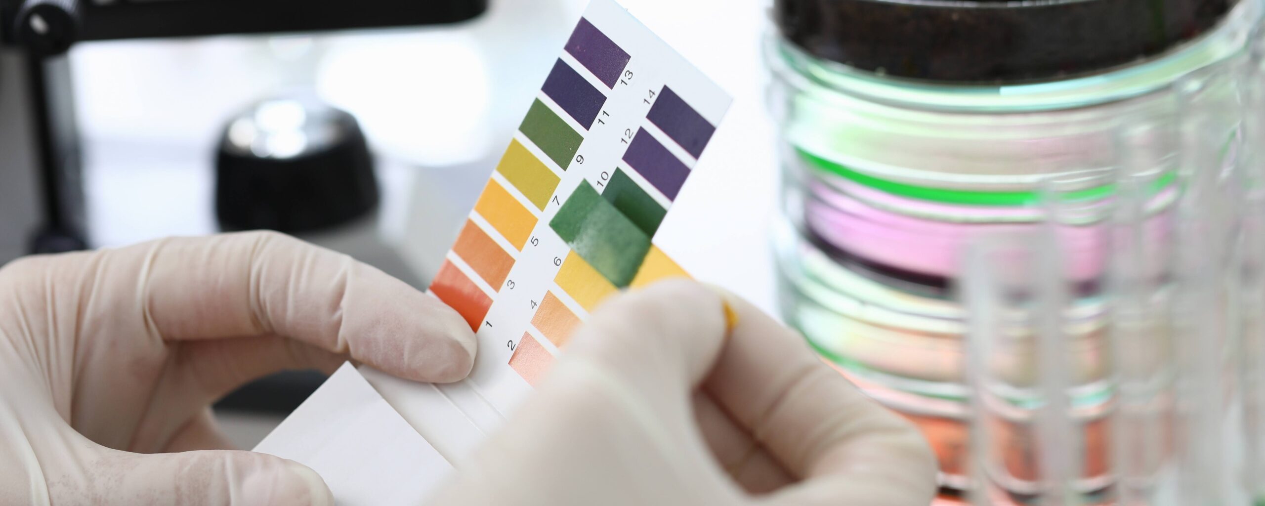 Quel est le pH des cheveux et comment est-il équilibré pour les garder en bonne santé ?