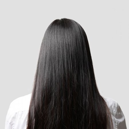 Services de traitement capillaire pour cheveux crépus Services de traitement capillaire pour cheveux crépus