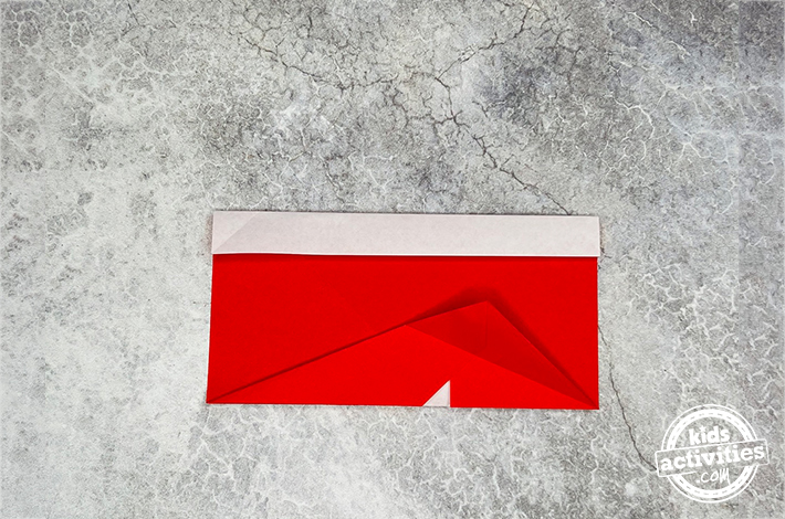 Bas en origami - étape 7 - Kids Activities Blog