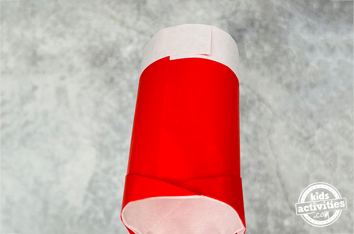 Bas en origami - étape 10 - Kids Activities Blog