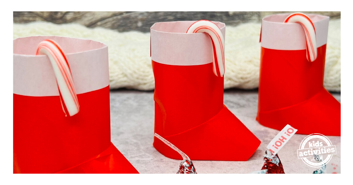 Chaussette de Noël en origami facile que vous pouvez plier