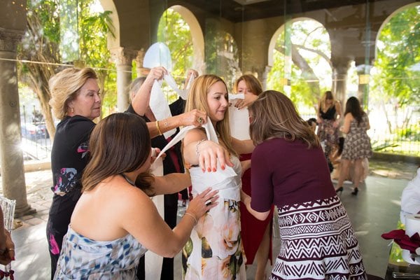 Jeux de douche nuptiale que la mariée adorera certainement