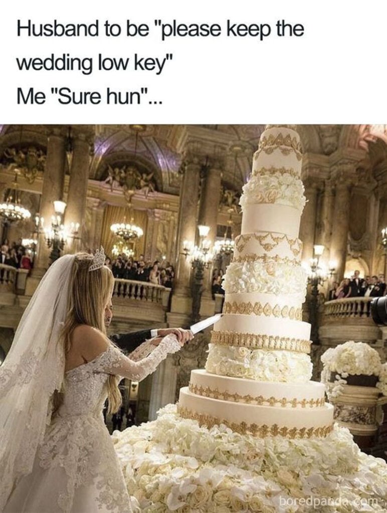 mème de gâteau de mariage
