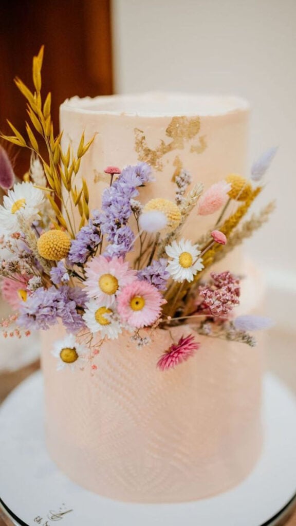 gâteau de mariage fleuri