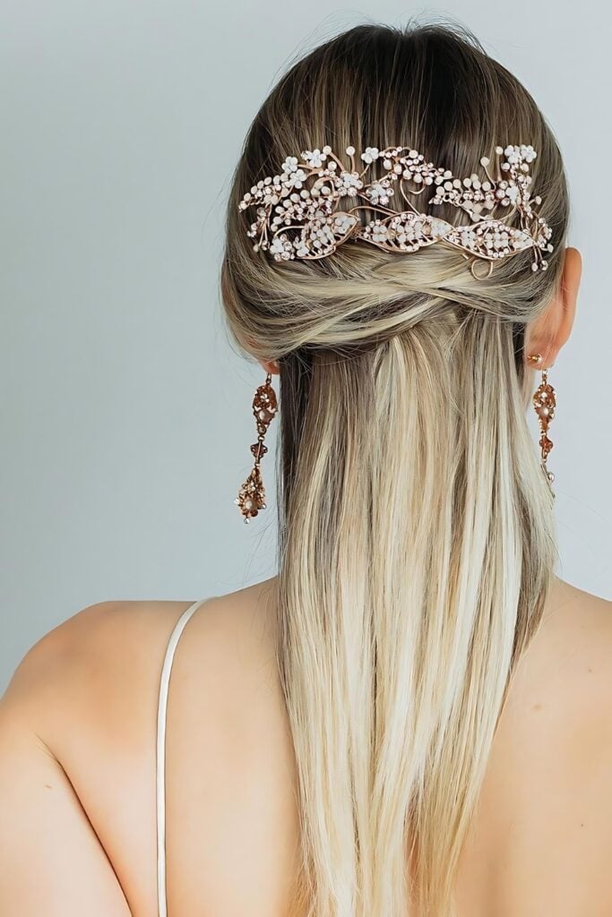 Coiffe de mariage en or rose