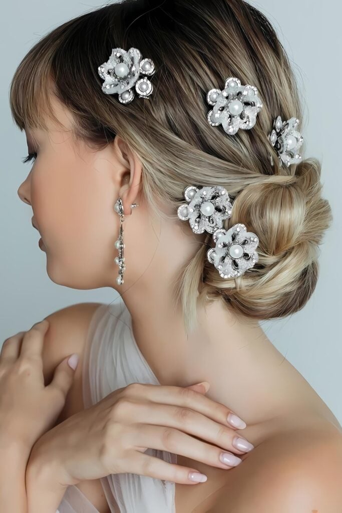 Pinces à cheveux en fleurs de perles