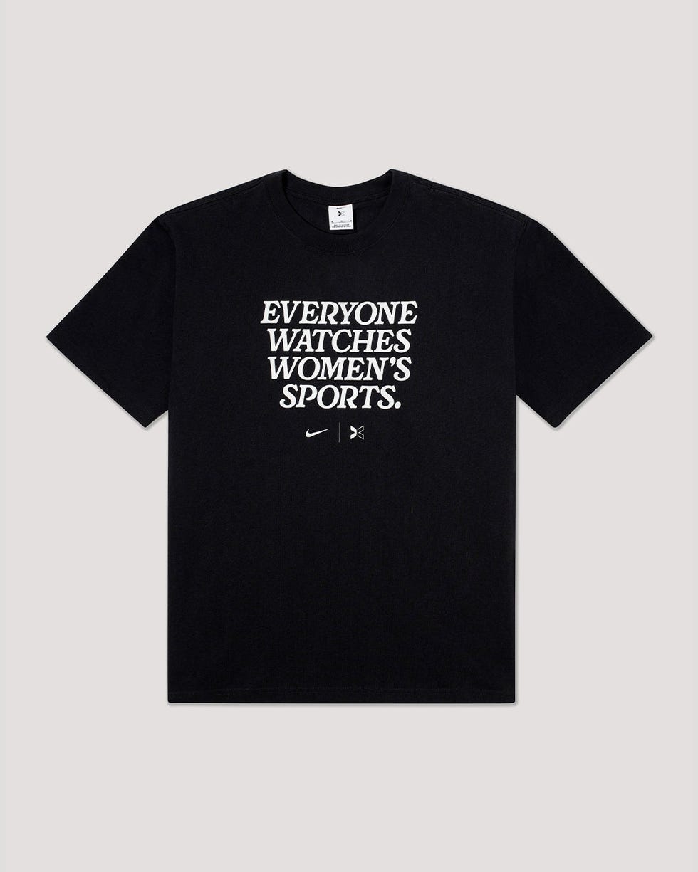 Tout le monde regarde le tee-shirt noir sportif féminin Tout le monde regarde le tee-shirt noir sportif féminin