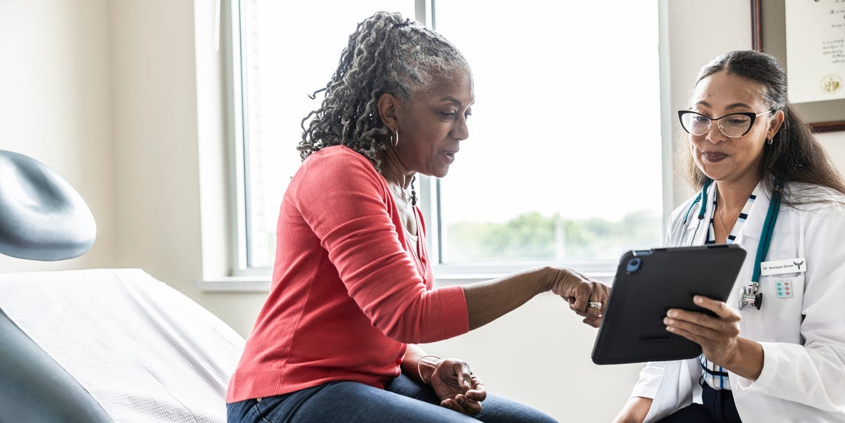 De Women's Health pour United HealthCare MedicareVotre médecin de soins primaires peut être la clé de votre santé globaleÀ mesure que vos besoins en matière de soins de santé évoluent, il est important d'avoir un médecin en qui vous pouvez avoir confiance. Voici ce qu’il faut rechercher. Par Alyssa Shaffer1 juin 2026